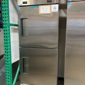 Reach In Refrigerator True Mfg T-23-2-HC